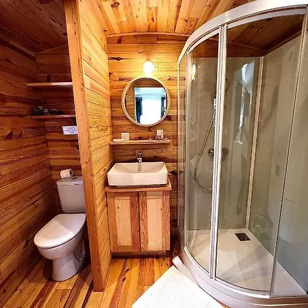 La Magnanerie D'hotes ,le Jardin Secret Penzion 4*