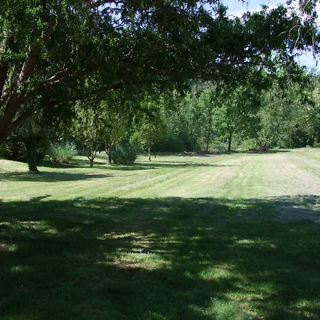 La Magnanerie D'hotes ,le Jardin Secret Guest house 4*