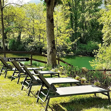 Guest house La Magnanerie D'hotes ,le Jardin Secret