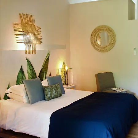 La Magnanerie D'hotes ,le Jardin Secret Penzion Sauve