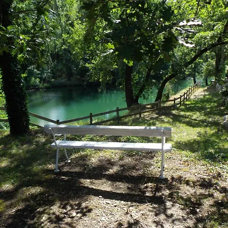 Penzion La Magnanerie D'hotes ,le Jardin Secret