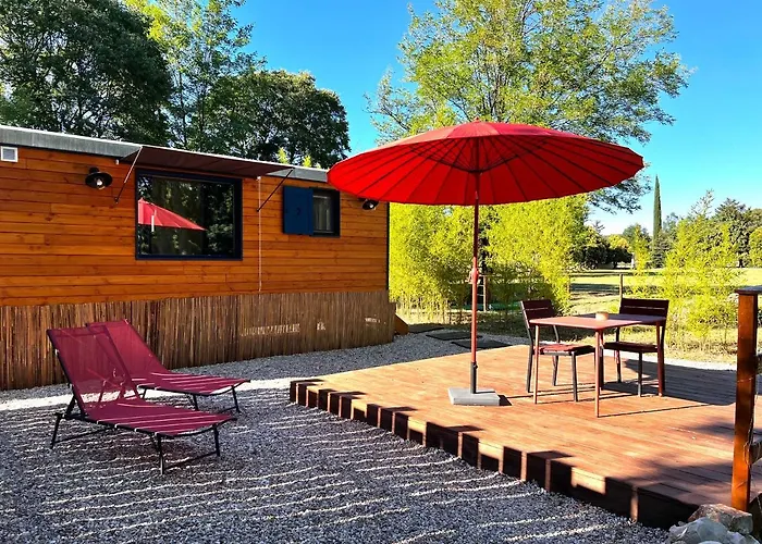Guest house La Magnanerie D'hotes ,le Jardin Secret Sauve