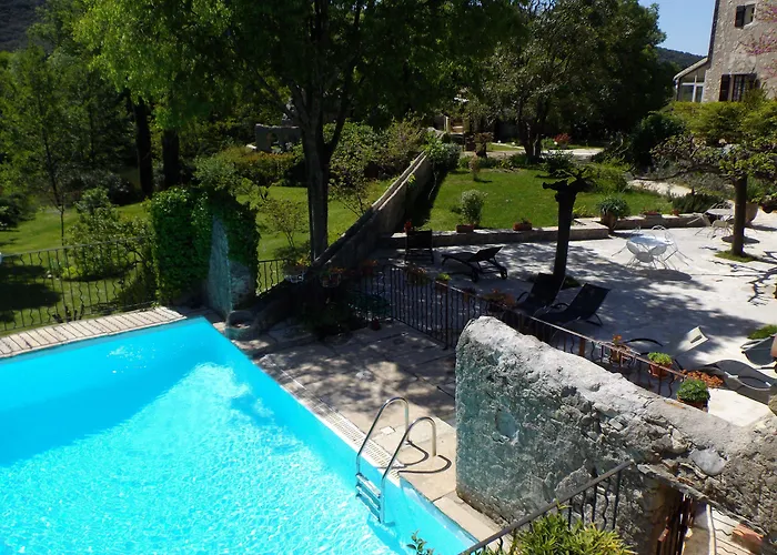 La Magnanerie D'hotes ,le Jardin Secret Sauve