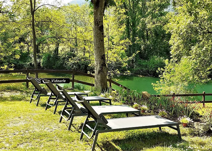 Guest house La Magnanerie D'hotes ,le Jardin Secret