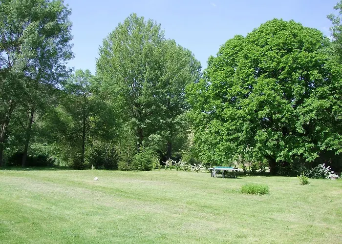 Guest house La Magnanerie D'hotes ,le Jardin Secret Sauve